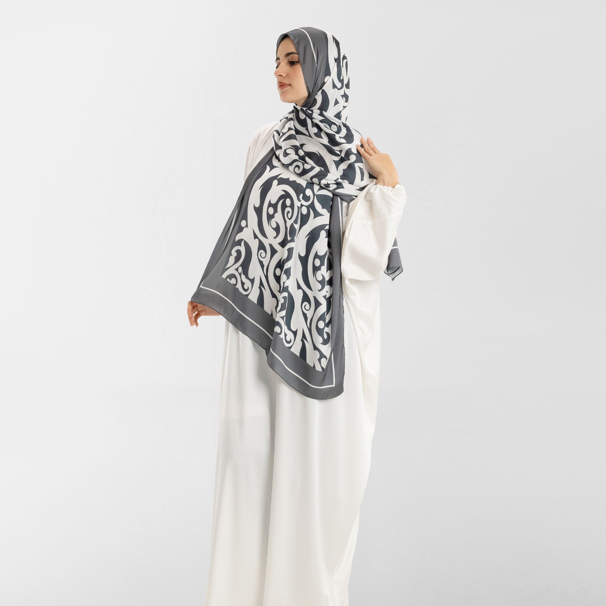 Prayer Wear - Isdal - AL-Hedaya Grey