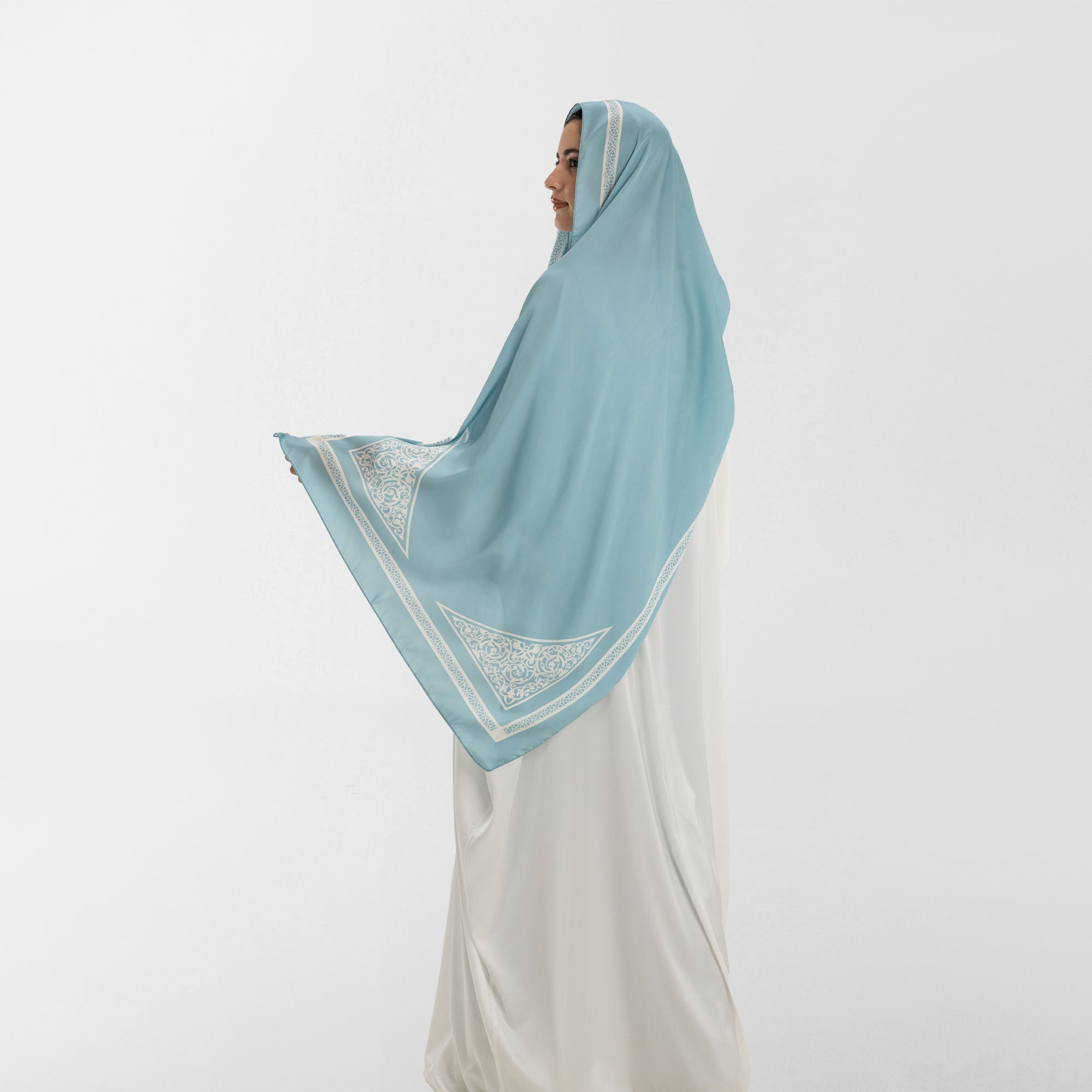 Prayer Wear - Isdal - AL-Qubba Blue