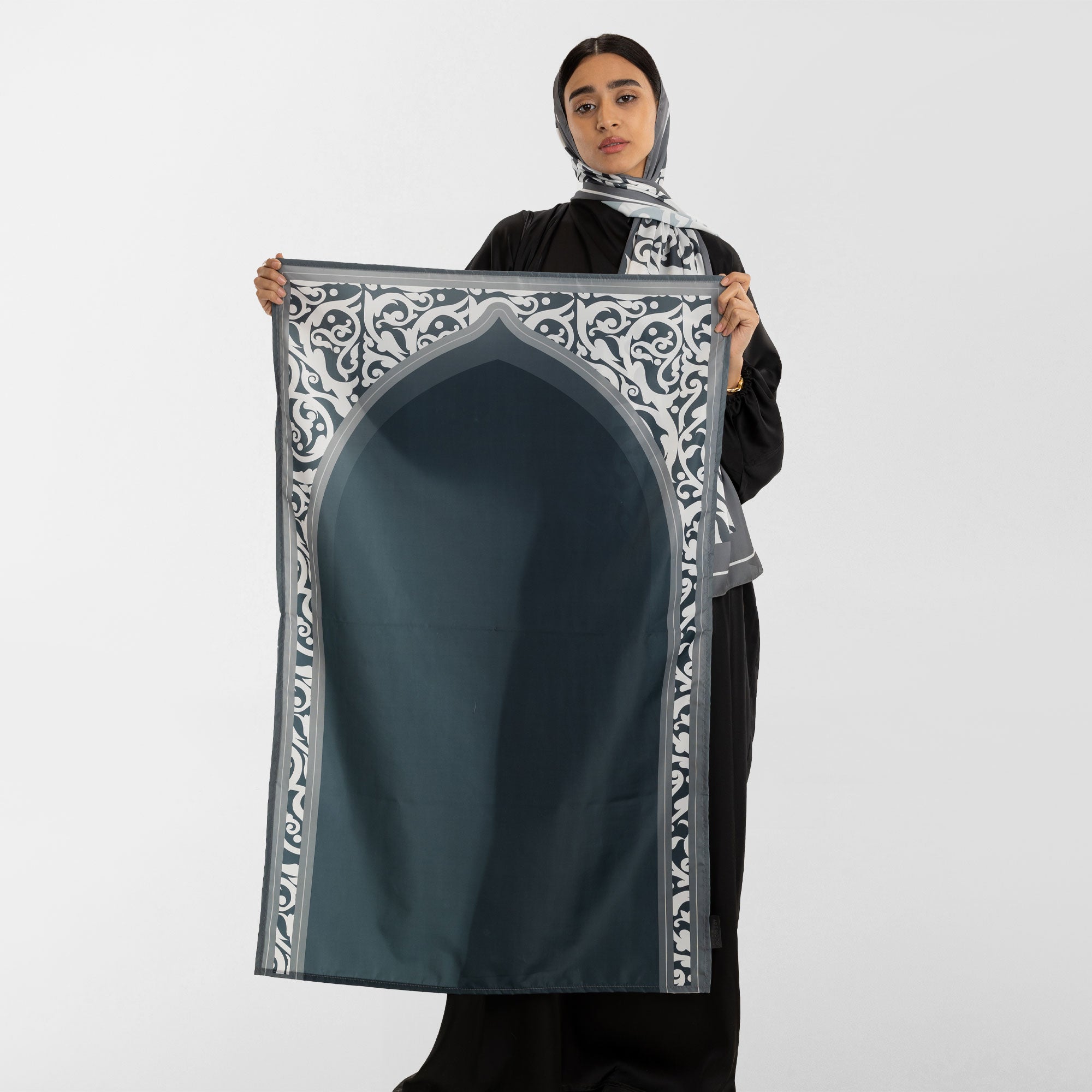 Prayer Wear - Isdal - AL-Hedaya Grey