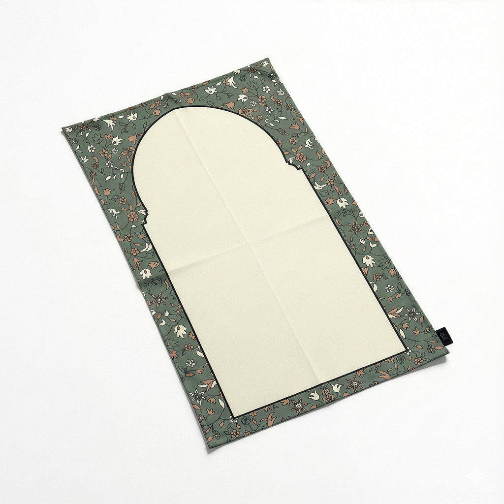 AL-Rawda Prayer Mat - Pocket Size - Waterproof