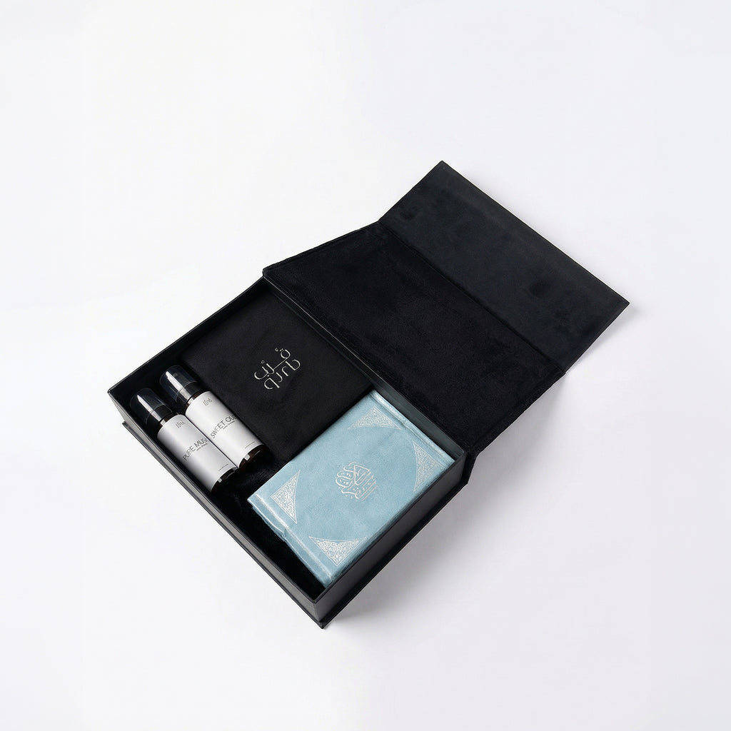 Luxury Gift Box 1 ( Brown Agate Prayer Beads + Mushaf + Mushaf Cover + Velvet Payer Mat + Prayer Rug Spray )