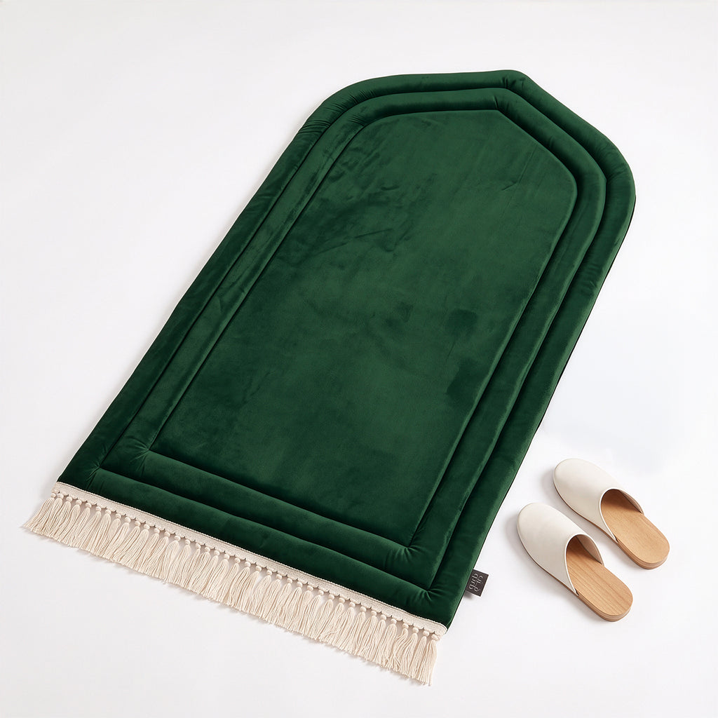 Plain Mehrab Prayer Mat - Padded - 3 cm Foam